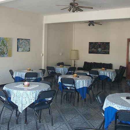 Hotel VIP San Clemente del Tuyú Buitenkant foto